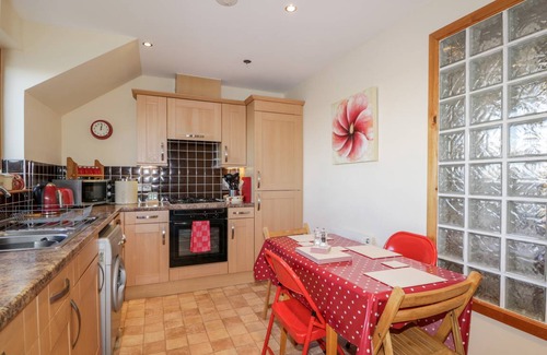 Inverness Cottage | Cabin ∙ 2 bedrooms ∙ 4 guests