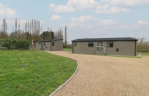 Newark Cottage | Cabin ∙ 2 bedrooms ∙ 4 guests