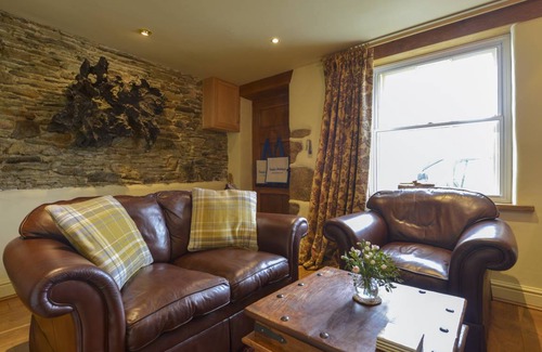 Buckland Monachorum Cottage | Cabin ∙ 2 bedrooms ∙ 3 guests