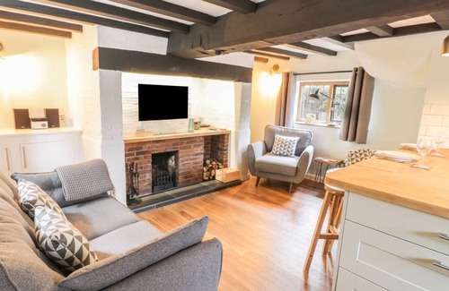 City Centre Cottage | Cabin ∙ 2 bedrooms ∙ 4 guests