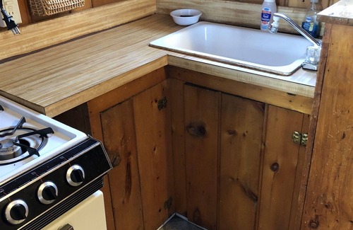 Carp Lake Cabin | Cabin #2 - "Kitchitikipi"