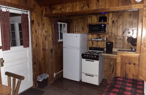 Carp Lake Cabin | Cabin #2 - "Kitchitikipi"