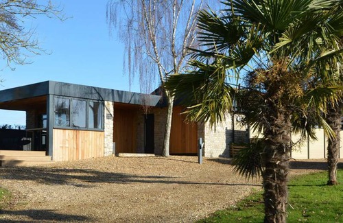Compton Martin Cottage | Cabin ∙ 3 bedrooms ∙ 10 guests