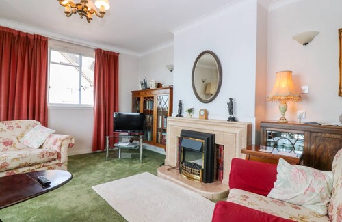Oban Cottage | Cabin ∙ 3 bedrooms ∙ 5 guests