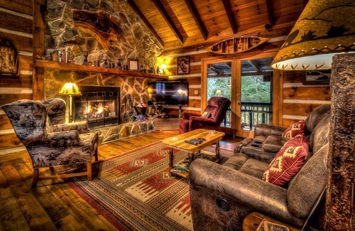 Dial Cabin | Cabin ∙ 3 bedrooms ∙ 6 guests