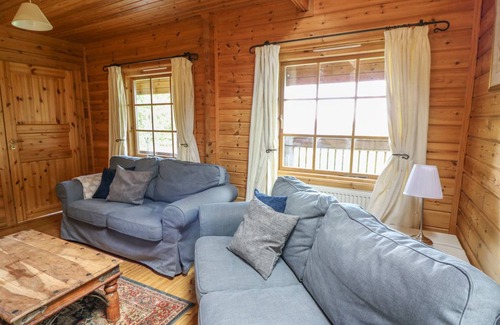 Presteigne Cottage | Cabin ∙ 3 bedrooms ∙ 5 guests