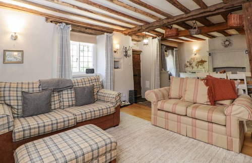 Castle Combe Cottage | Cabin ∙ 3 bedrooms ∙ 6 guests