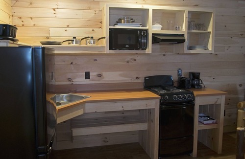 North Rose Cabin | Cabin # 3 of 4 at Oak Park Marina-on beautiful Sodus Bay! Weddings & Vacations