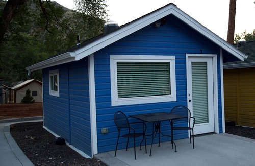 Poudre Park Cabin | Cabin 3- The Big South