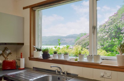 Colintraive Cottage | Cabin ∙ 4 bedrooms ∙ 6 guests