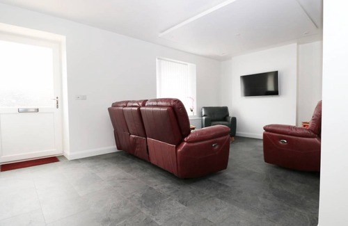 Inverness Cottage | Cabin ∙ 4 bedrooms ∙ 8 guests