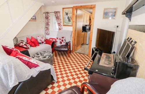 Cookstown Cottage | Cabin ∙ 4 bedrooms ∙ 6 guests
