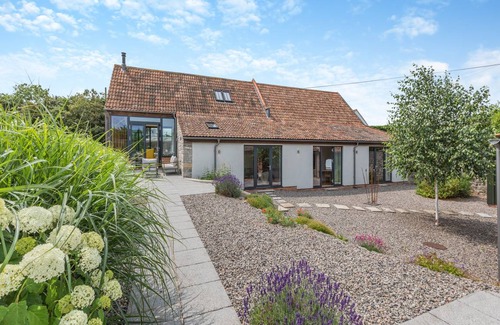 Muchelney Cottage | Cabin ∙ 4 bedrooms ∙ 6 guests