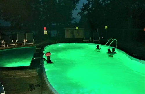 Murray Cabin | Cabin 5 at Kentucky Lake's Lynnhurst Family Resort