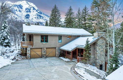 Sundance Cabin | Cabin ∙ 5 bedrooms ∙ 12 guests