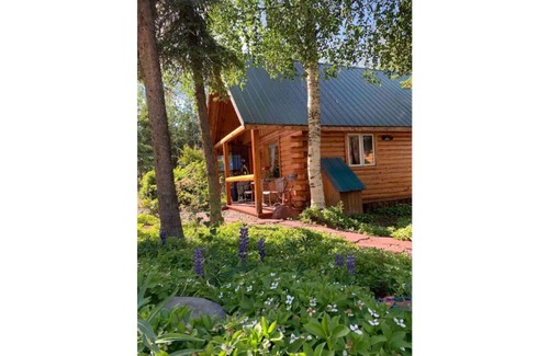 Sterling Cabin | Cabin 5 on the Kenai River
