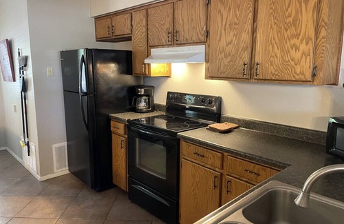 Denison Cabin | Cabin 601 at Grandpappy Point Resort & Marina