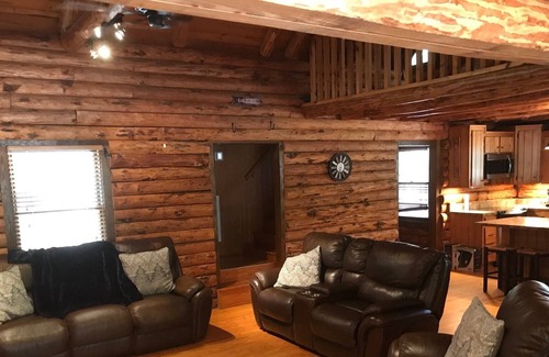 Henderson Cabin | CABIN AT KERR LAKE PRIVATE DOCK