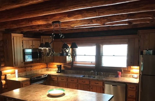 Henderson Cabin | CABIN AT KERR LAKE PRIVATE DOCK