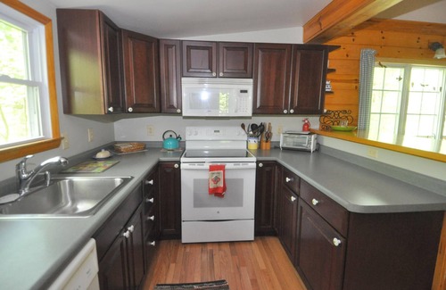 Berkeley Springs Cabin | Cabin at Sleepy Creek - Charming Cabin