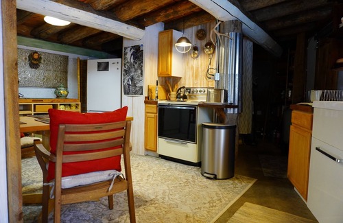 Bozeman Apartment | Cabin built into the landscape w/incredible views and access to Private Pond