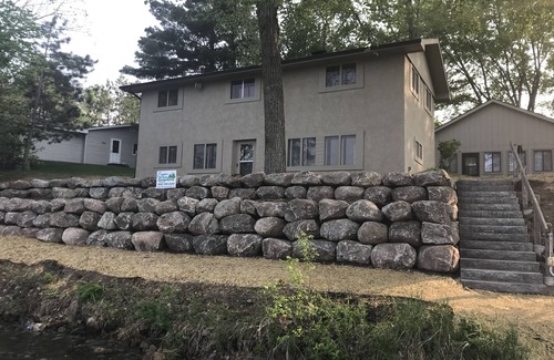Cushing Cabin | Cabin & Bunkhouse on Lake Alexander