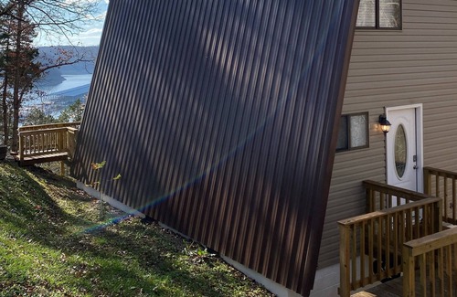Jamestown Cabin | Cabin by the Lake