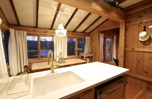 Stockbridge House | CABIN FEVER IN STOCKBRIDGE
