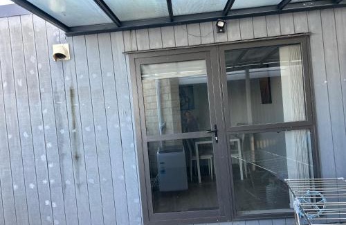 Manurewa Other | Cabin for rent