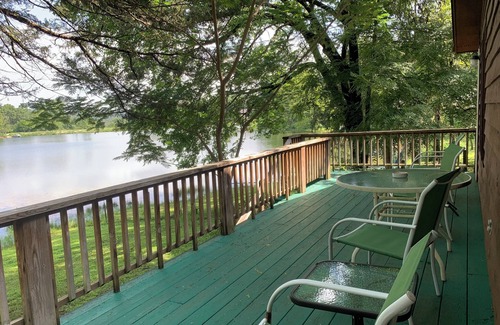 Hardy Cabin | Cabin in Hardy on Kiwanie Lake with fishing boat & kayak, near Spring River