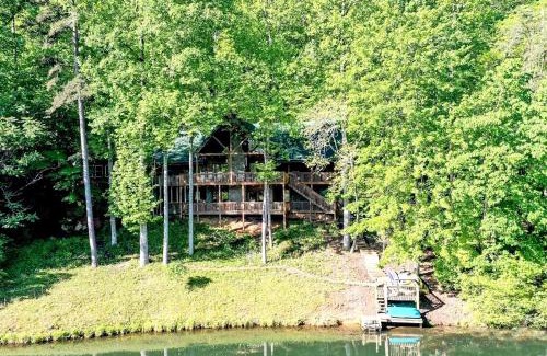 Lake Lure House | Cabin In Lake Lure Getaway