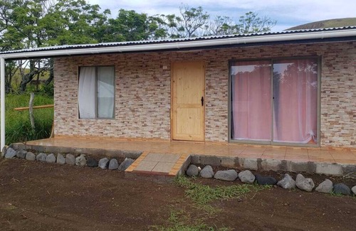 Hanga Roa Cabin | cabin in nature