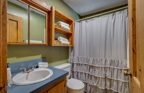 West Monroe Cabin | Cabin in the City