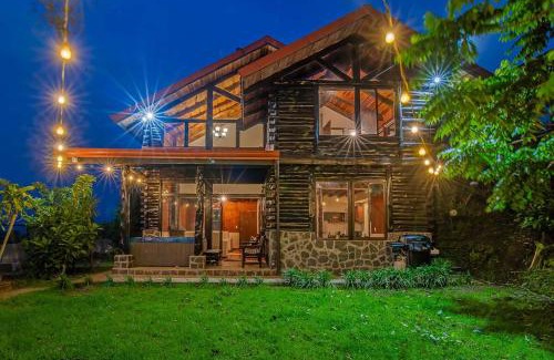 Pacuare Reserve Ski Chalet | Cabin in the Clouds