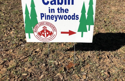 San Augustine Cabin | Cabin in The Pineywoods