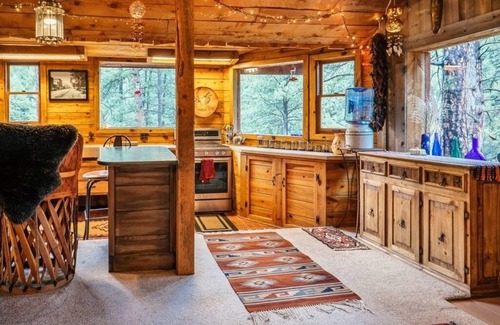 Boulder Cabin | Cabin in the Pines. Close to Boulder, Colorado and Indian Peaks Wilderness.