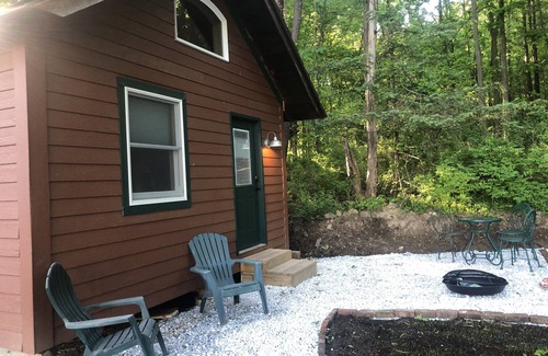 Lake George Cabin | Cabin In The Pines East side Lake George