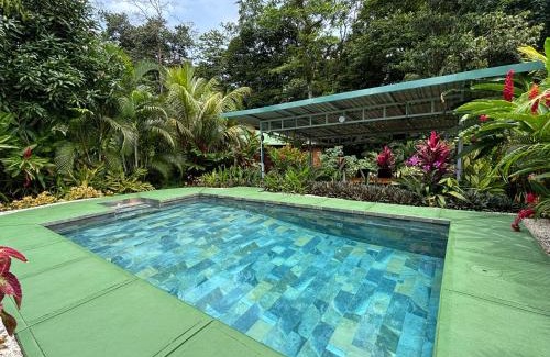 Penas Blancas House | Cabin in the wood