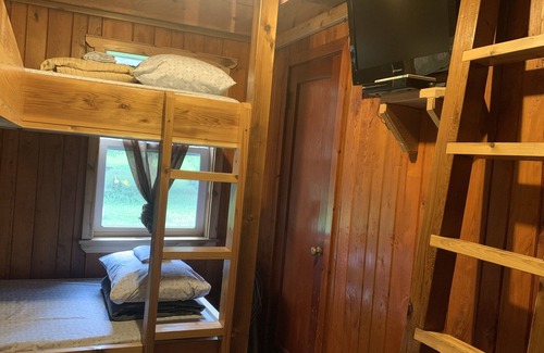 Cameron Cabin | Cabin located on a chain of 6 lakes and right on ATV trails