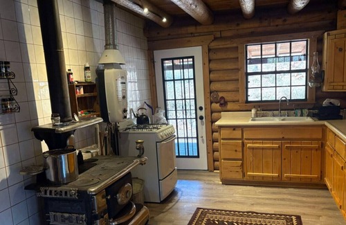 Hereford Cabin | Cabin near Bisbee and Sierra Vista AZ on 40 Acres