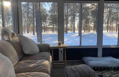 Hampton House | Cabin on Beeds Lake