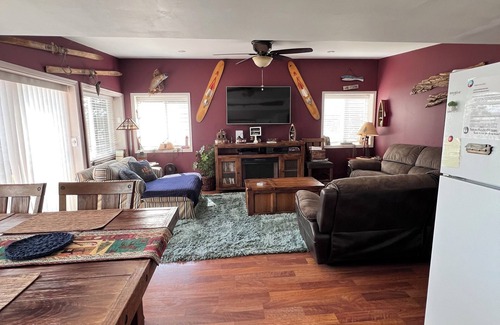 Cannon Falls Cabin | Cabin on Lake Byllesby Minnesota nBirding, Boating, Biking, Hiking, Colleges