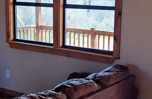 Llano Cabin | Cabin on Llano river, full accesses, hiking, swimming.View of eagles nest.
