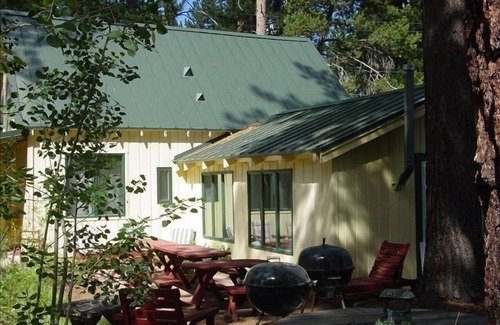 Sierra Tract Cabin | Cabin on Meadow, Near Lake/Heavenly Resort $100nt. After Oct 31, 408-315-2408