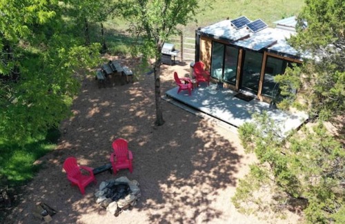 Hico Cabin | Cabin on the Creek.Hico