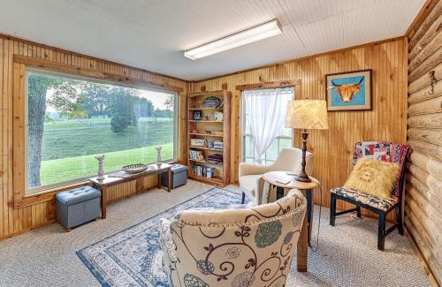 Dabolt House | Cabin on Working Highland Cattle Farm in Kentucky