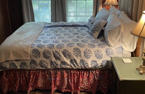 Richwood Cabin | Cabin One Hour from Galveston
