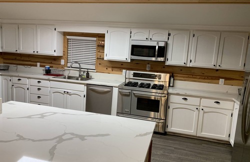 Heber Cabin | Cabin Retreat in Forest Lakes . 2 hours from the Valley