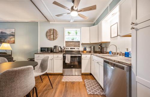Woodstock Apartment | Cabin Style With Patio Seating & Charcoal Grill