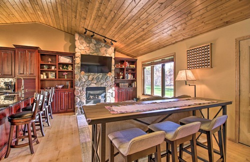 Breezy Point Cottage | Cabin w/Fire Pit & Movie Room, 1 Mi to Lake